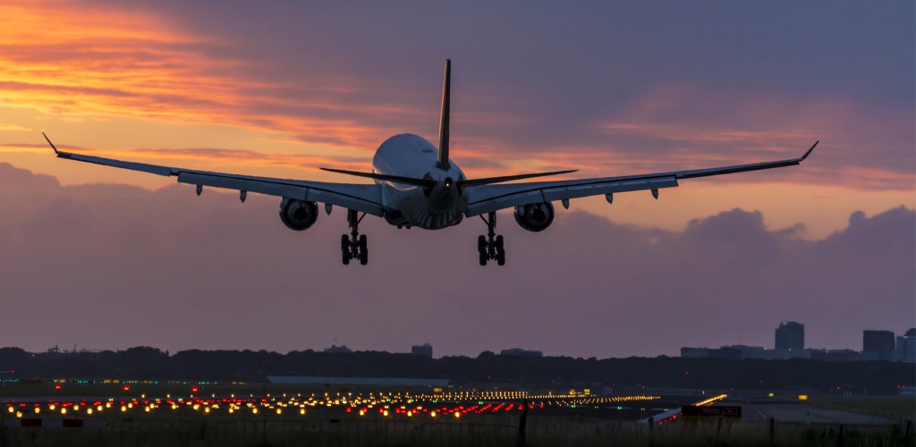 Important Tips to consider when booking a Red Eye Flight @ Fare Buzz