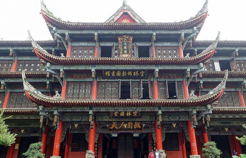 Great_hall_-_Wenshu_Monastery_-_Chengdu,_China